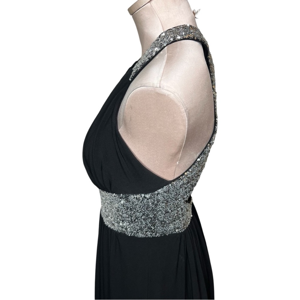 Elegant Black and Silver Halter Dress - Picture 4 of 12